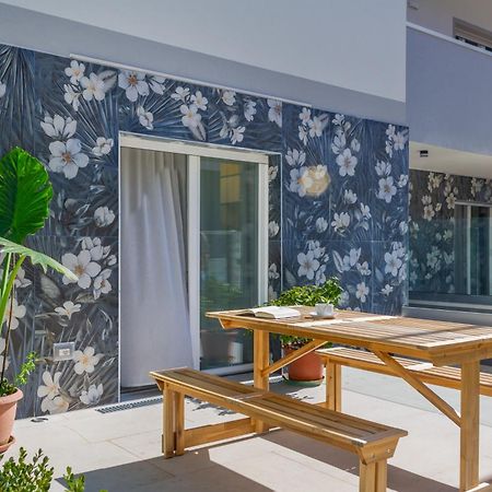 Inaugurazione 2024 - Villa Pratu Apartments A 100 Metri Dal Mare Riccione Exteriér fotografie