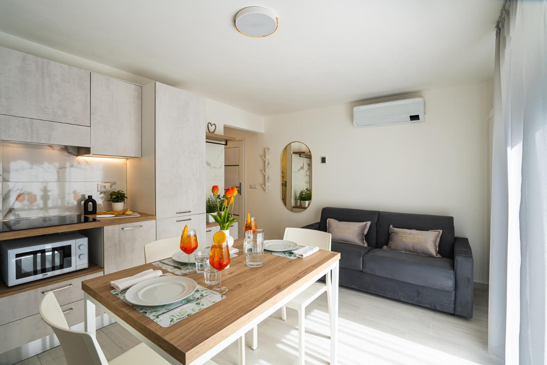 Inaugurazione 2024 - Villa Pratu Apartments A 100 Metri Dal Mare Riccione Exteriér fotografie