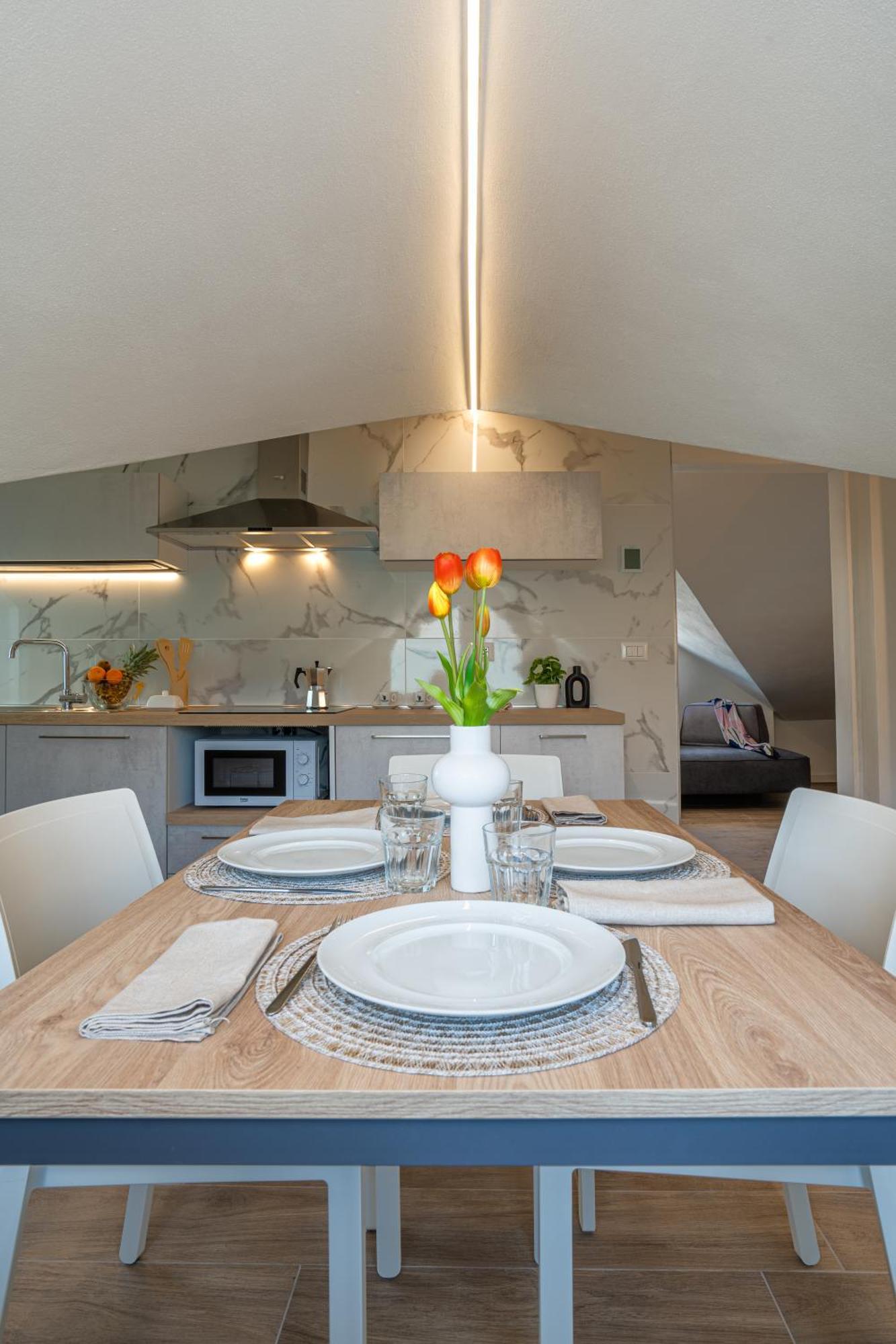 Inaugurazione 2024 - Villa Pratu Apartments A 100 Metri Dal Mare Riccione Pokoj fotografie